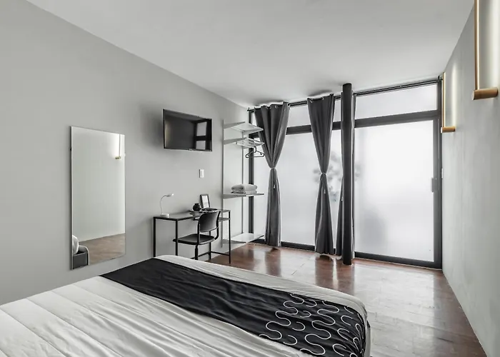 Singular Goldsmith Hotel 3*